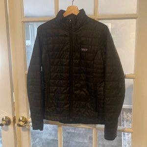 Women’s size small small Patagonia jacket. Black.